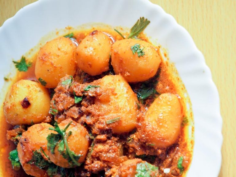 Spicy Potato in a Curry Recipe