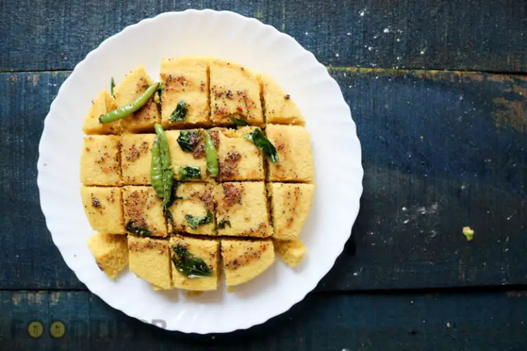 Delicious Dhokla Recipe from Gujarat